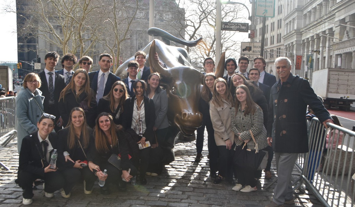 Finance students on Wall Street trip