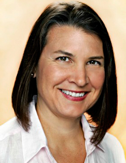 Luanne Zurlo Headshot