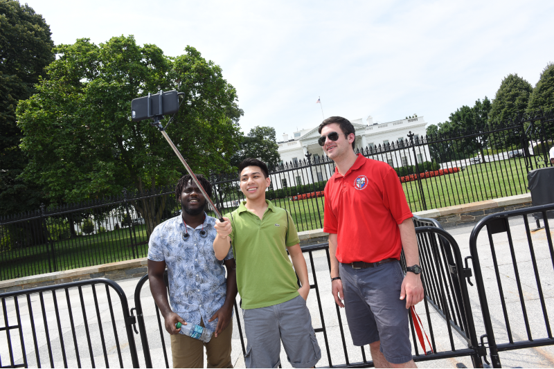 Students outside White House
