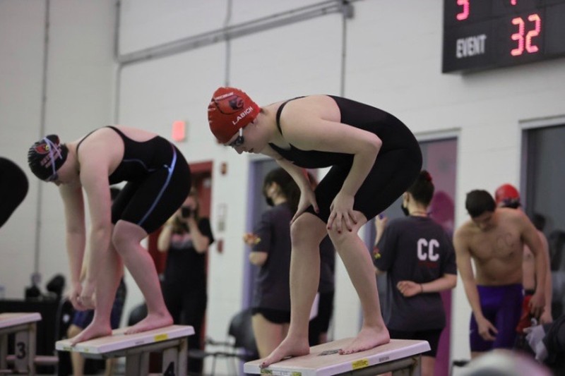 Julia Labich swimmer