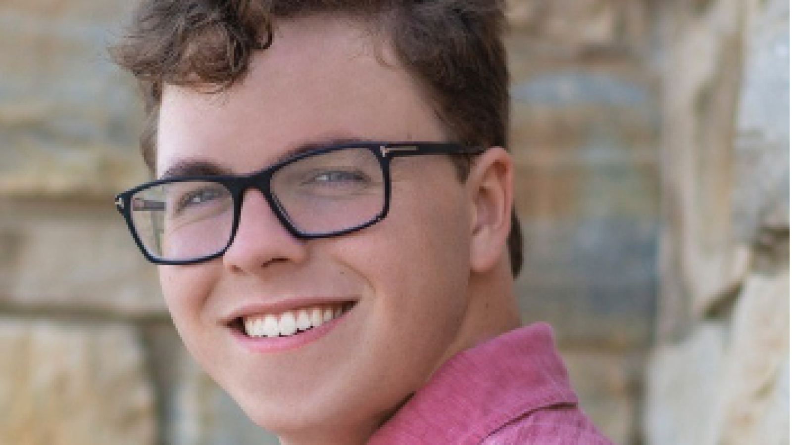     Student Joe Broom discusses how Cardinal Closet is your go-to spot for high-quality clothing if you’re in a pinch. It’s an incredibly important resource if you’re preparing for interviews, internships, events, and jobs.     