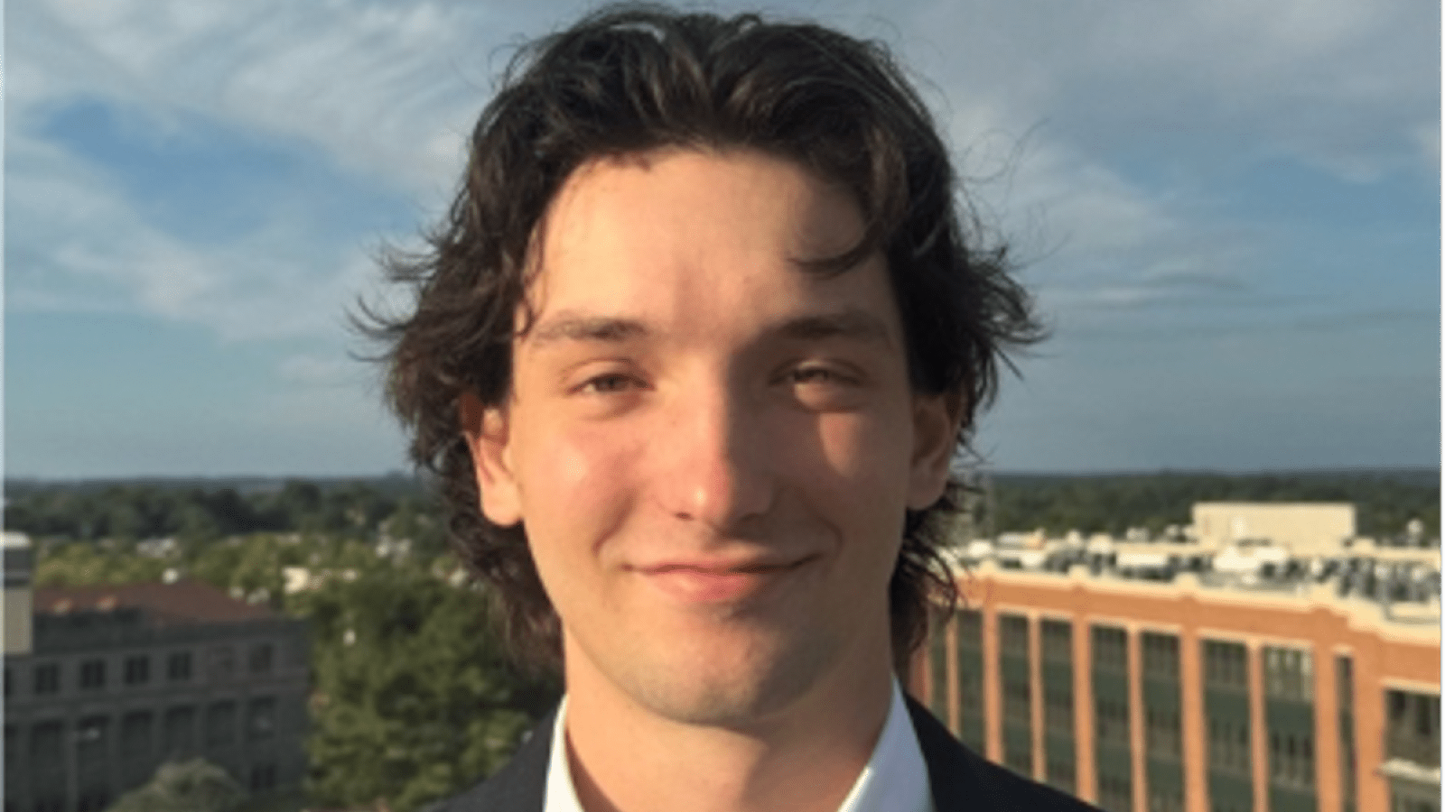     Coming to a new place and school can be a very overwhelming experience. Senior Ryan Pfund shares some tips to help students effectively navigate their first year in college.    