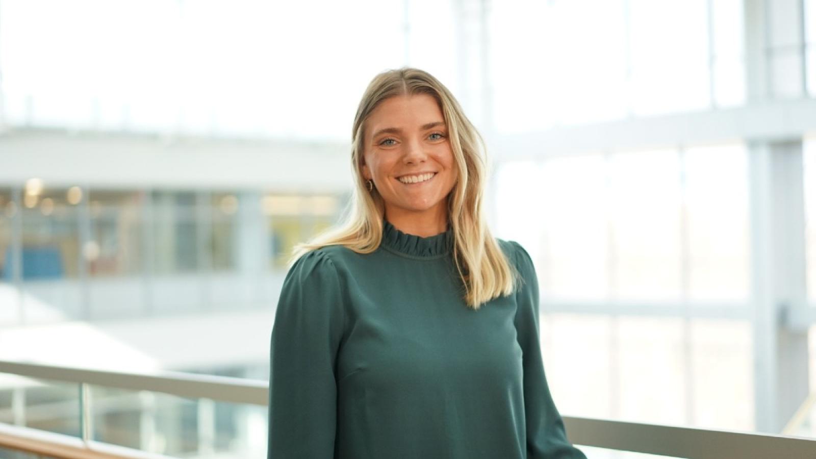 Caroline Darnell, a 2023 Management graduate shares she chose the Busch School for its focus on faith and business. She thrived in networking events, community service, and leadership roles at CUA. Now a Project Management Associate at Freddie Mac, Caroline enjoys strategizing program structures and mentoring analysts.