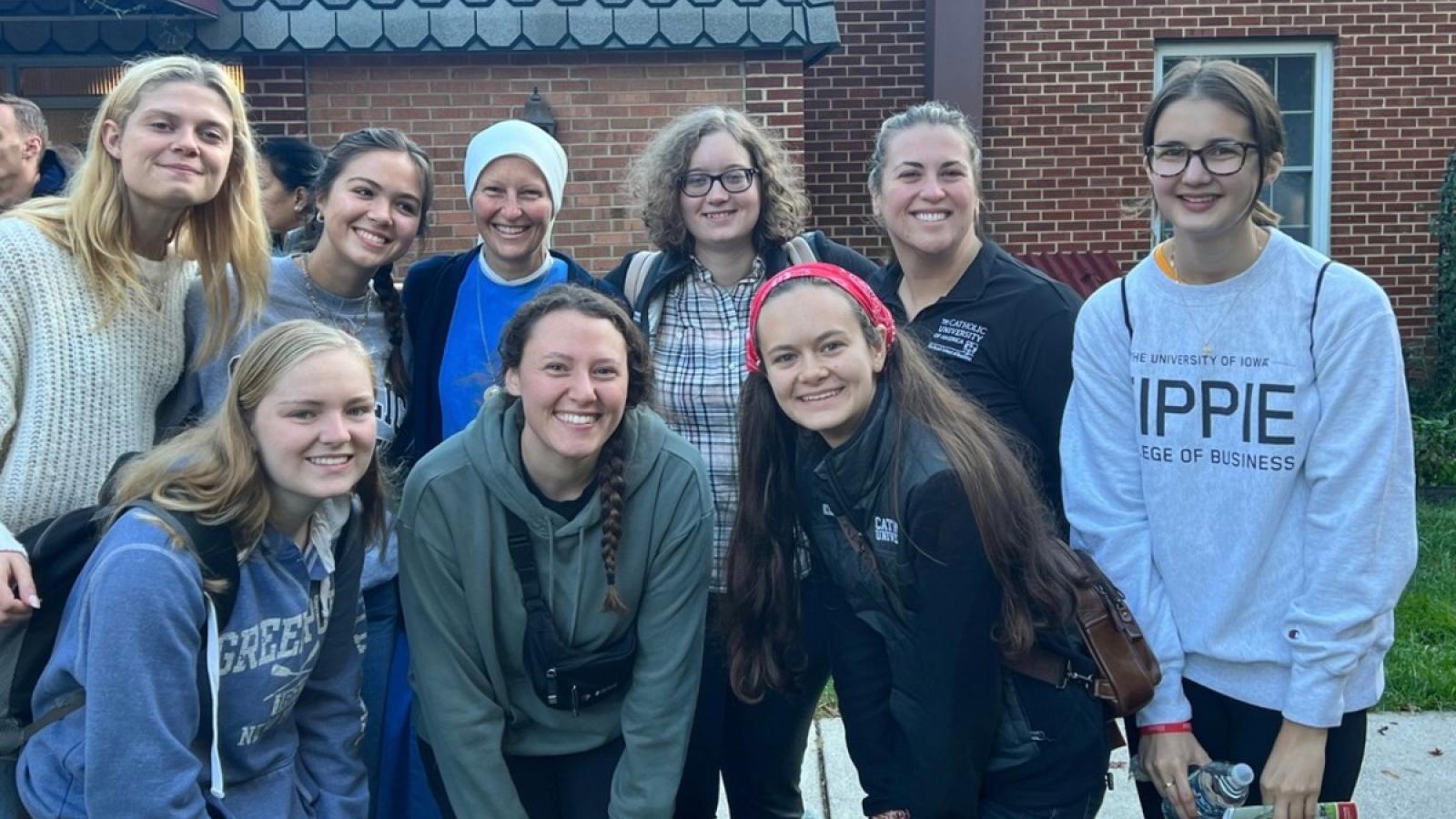 erin and friends on campus