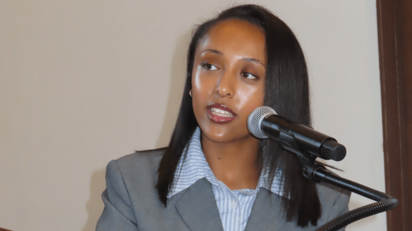 ledeya speaking at an event