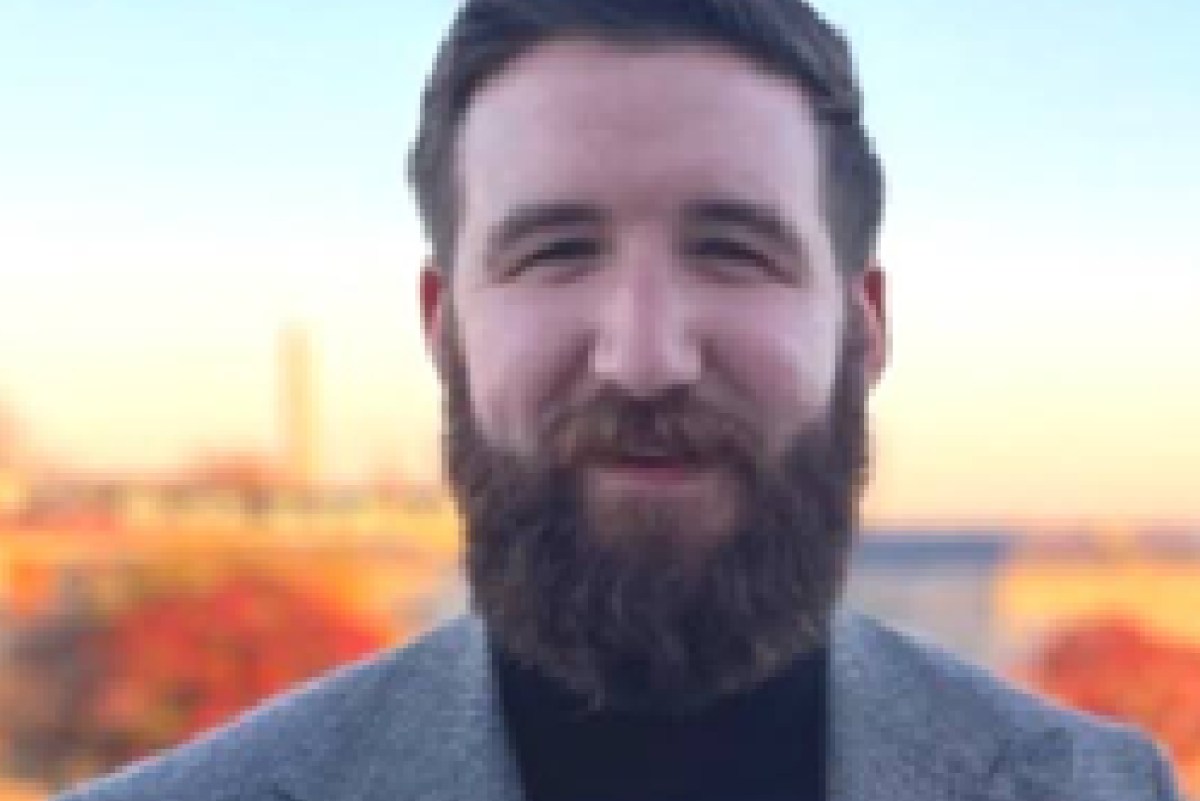 alexander ruhling headshot