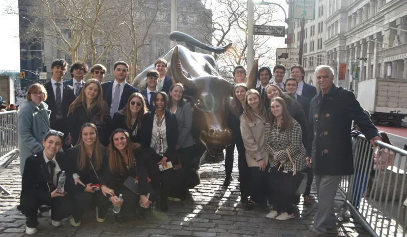 The Busch School Office of Career Development recently organized a trip to Wall Street for 27 select Finance students where they visited BNP Paribas and J.P. Morgan Chase &amp; Co. banks! The students strolled down Wall Street, met the bull, saw the sights, and finished their day with an alumni networking reception.
