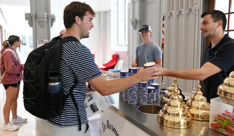 Francesco Brown served free scoops of gelato in Maloney Hall to introduce the Entrepreneurship co-specialization to students from all over campus!