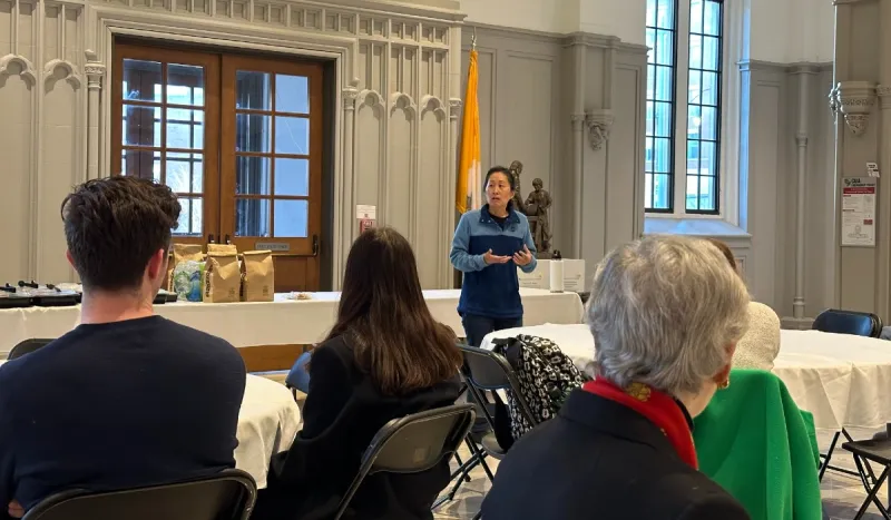 Professor Pak sparked deep conversations about prayer during the Lent season. Discover more about how prayer is a personal and communicable practice that fosters spiritual growth and reflection.